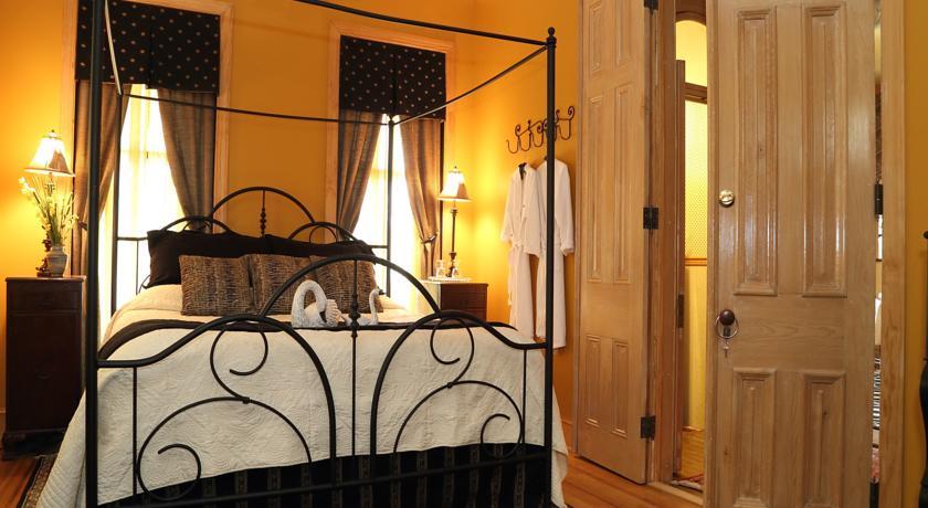 Amethyst Inn Adamstown Room photo